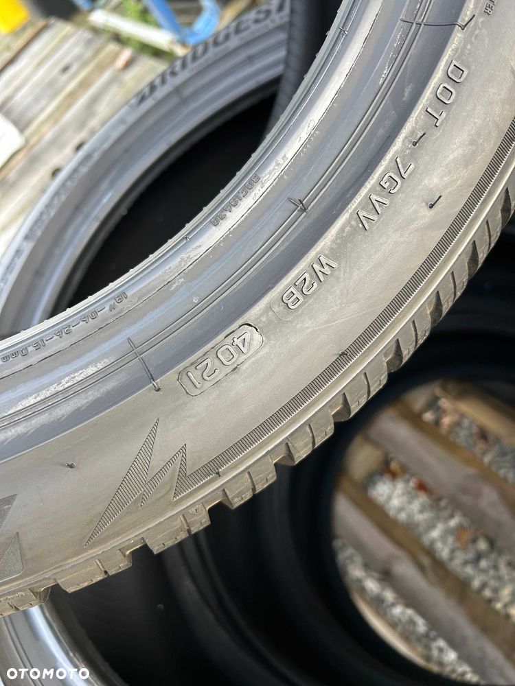 235/45R18 Bridgestone Blizzak LM005 98V XL 2021r - 5