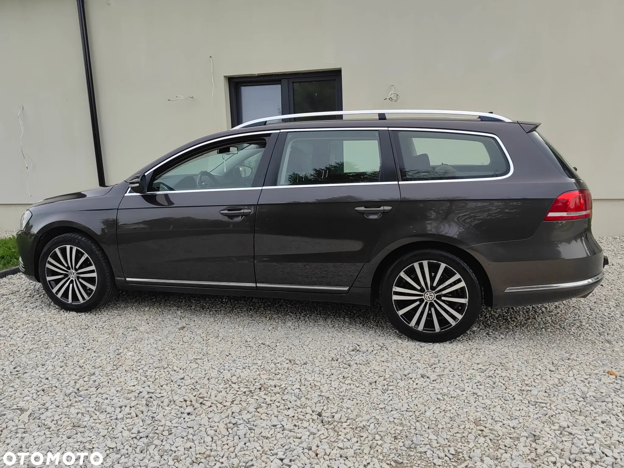 Volkswagen Passat 1.6 TDI Trendline - 9