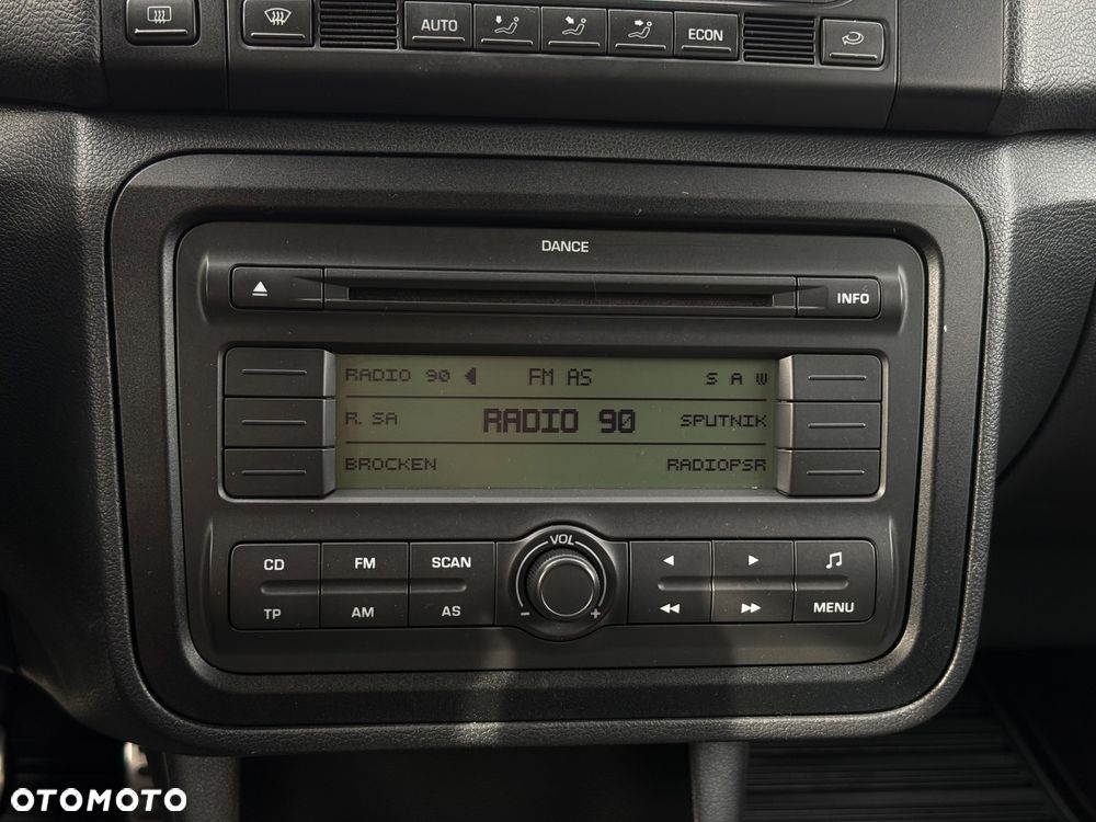 Skoda Roomster 1.6 16V Comfort PLUS EDITION - 18