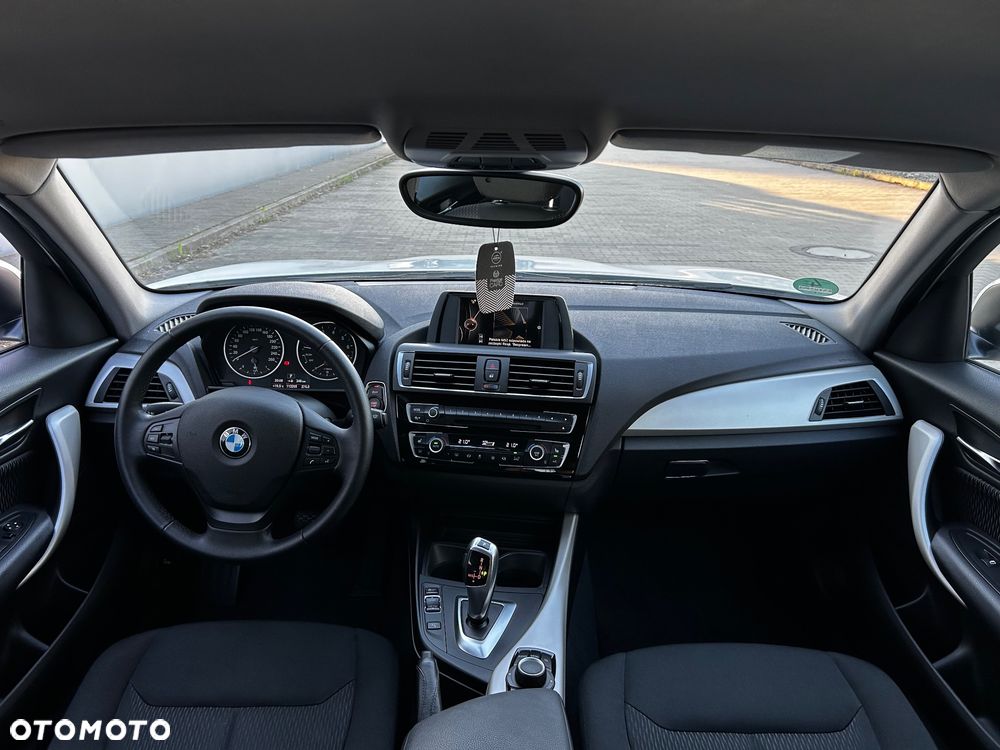 BMW Seria 1 - 32