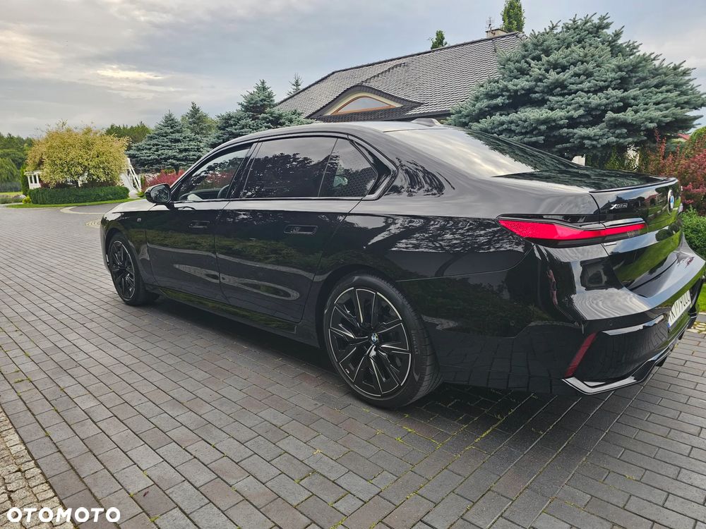 BMW Seria 7 740d xDrive mHEV sport - 10