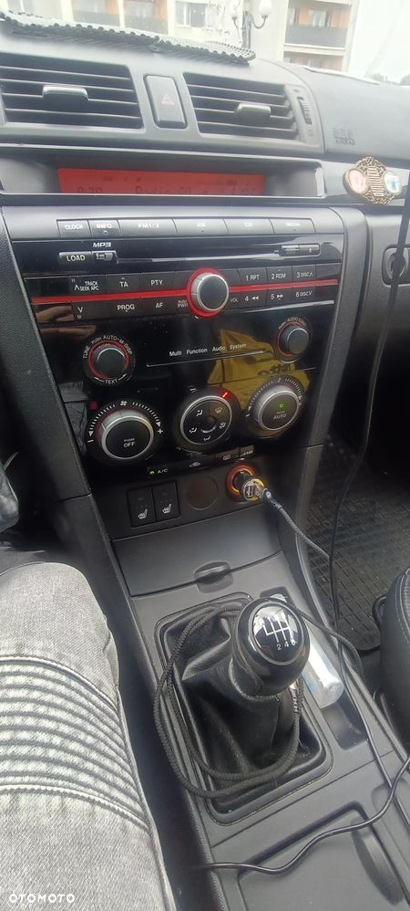 Mazda 3 2.0 Sport Active - 2