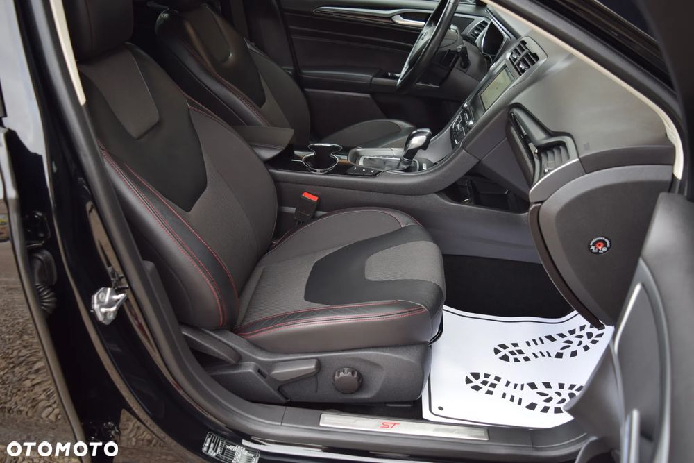 Ford Mondeo 2.0 TDCi ST-Line X PowerShift - 35