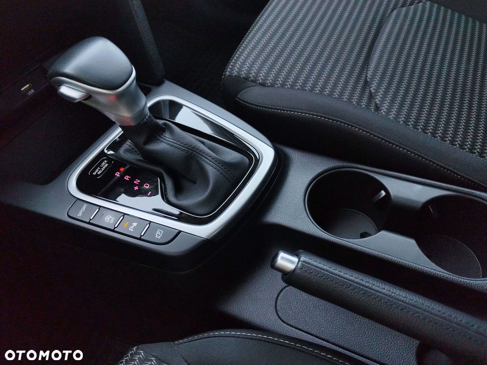 Kia XCeed 1.5 T-GDI M DCT - 20