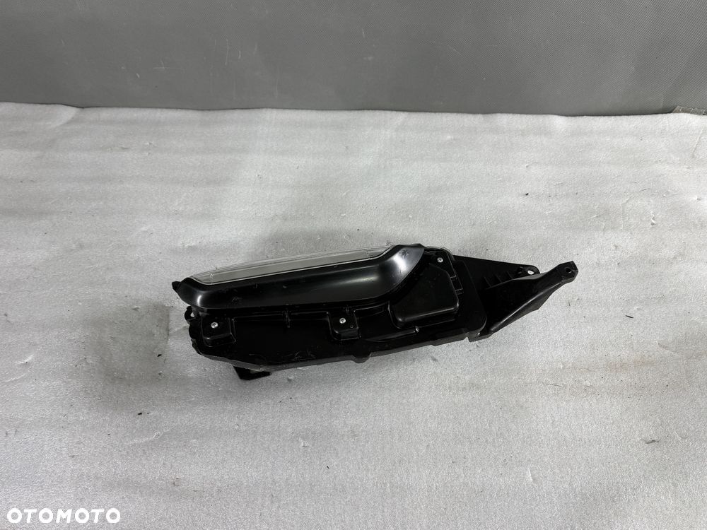 Światła do jazdy dziennej LED przedni  lewe Toyota Yaris Cross 0D317 - 3