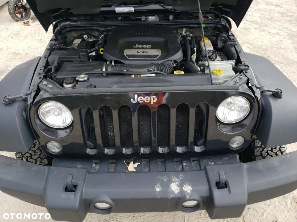 Jeep Wrangler - 10