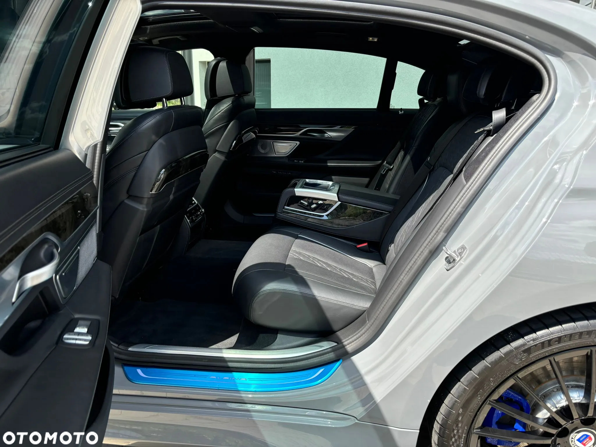 BMW-ALPINA B7 Biturbo - 13