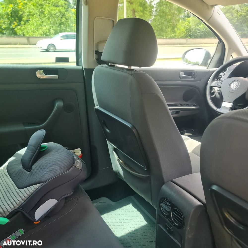 Volkswagen Golf Plus - 16