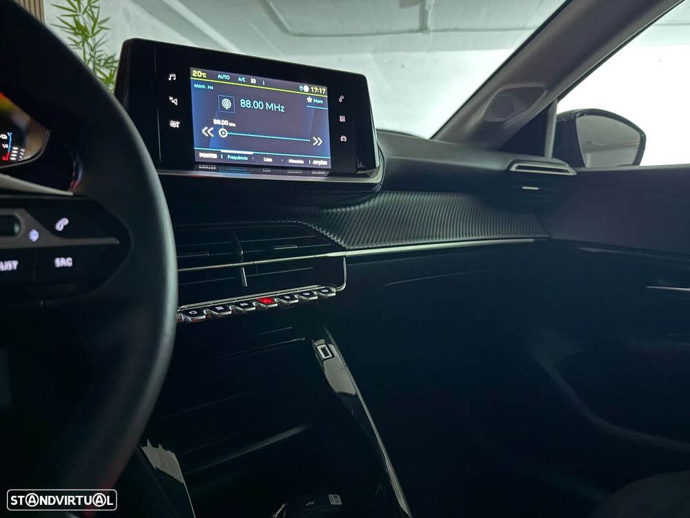 Peugeot e-208 50 kWh Allure - 39