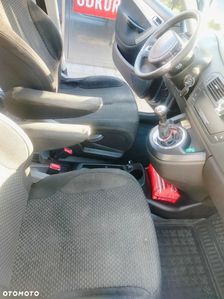 Citroën C4 Picasso - 8