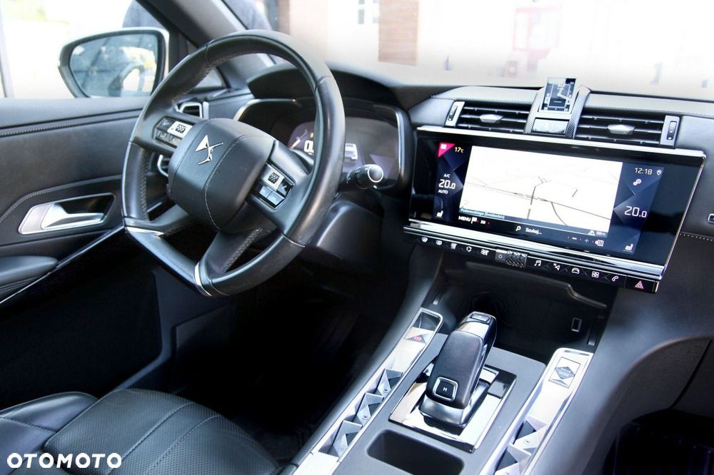 DS Automobiles DS 7 Crossback - 16