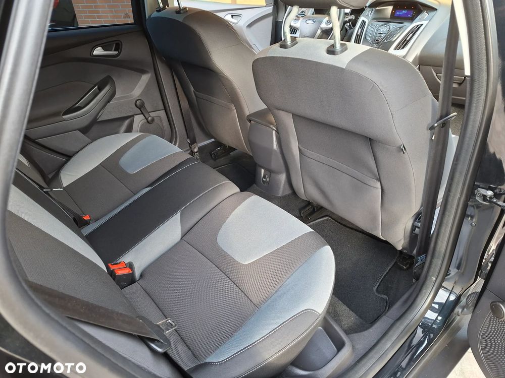 Ford Focus - 16
