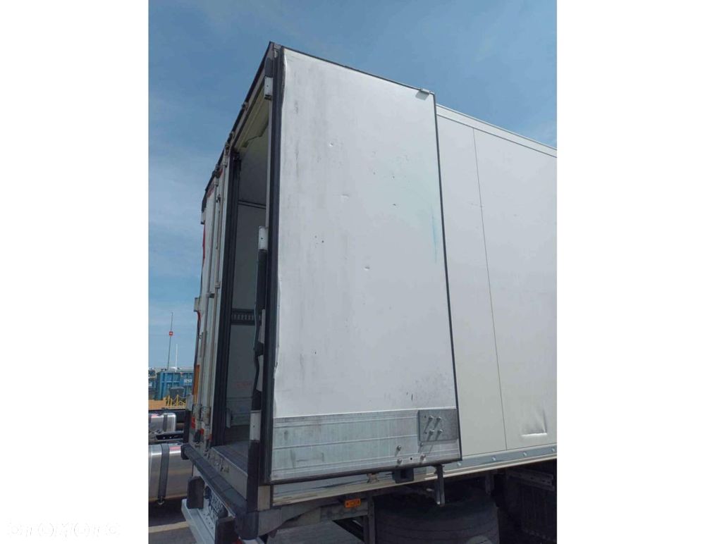 Schmitz Cargobull SKO FP 60 ThermoKing SLXi 300 - 8