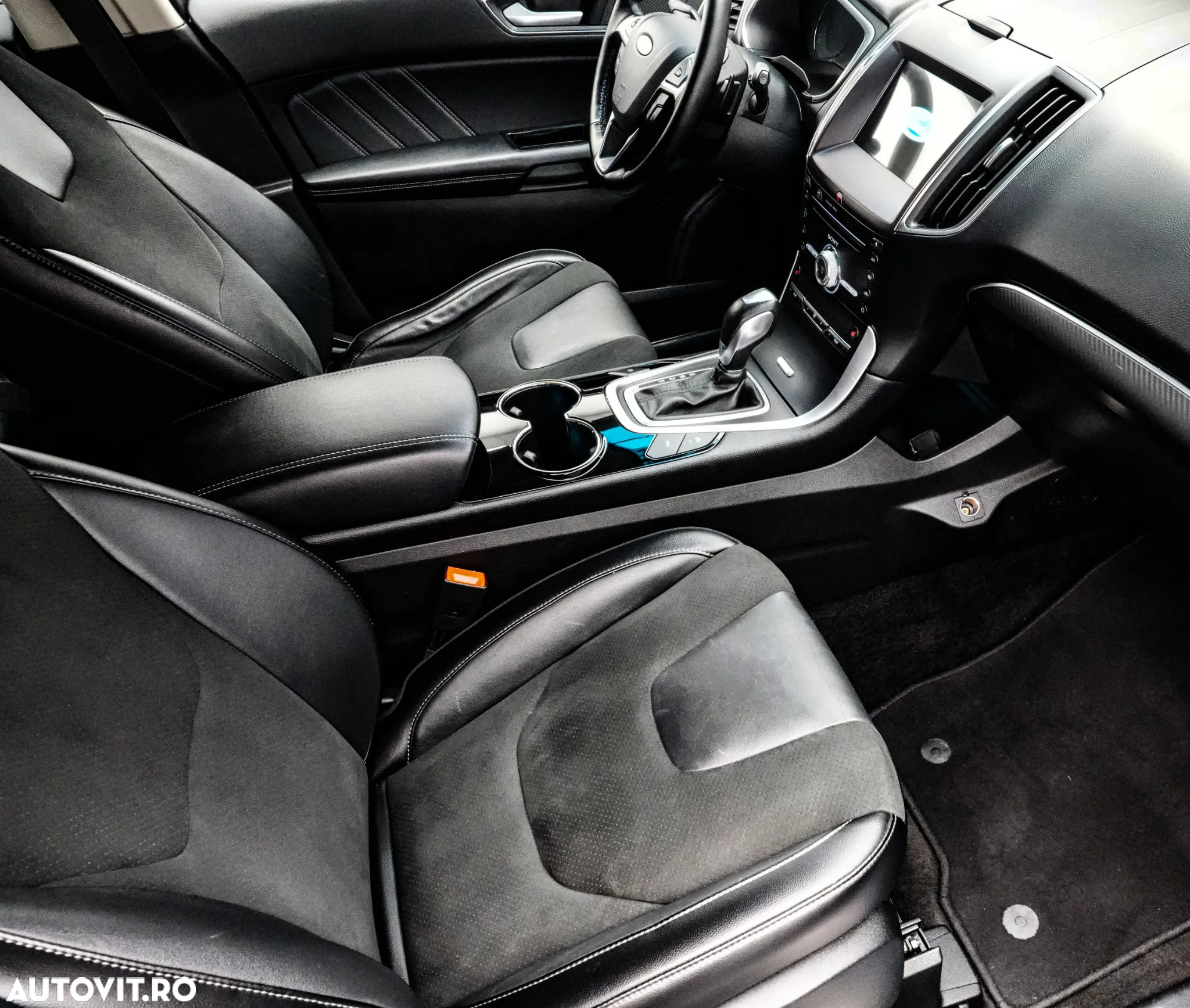 Ford Edge 2.0 TDCi Powershift Sport - 13