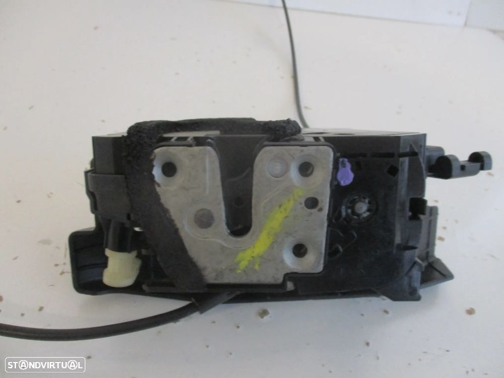 fechadura frente esquerdo renault trafic 3 2016 - 3