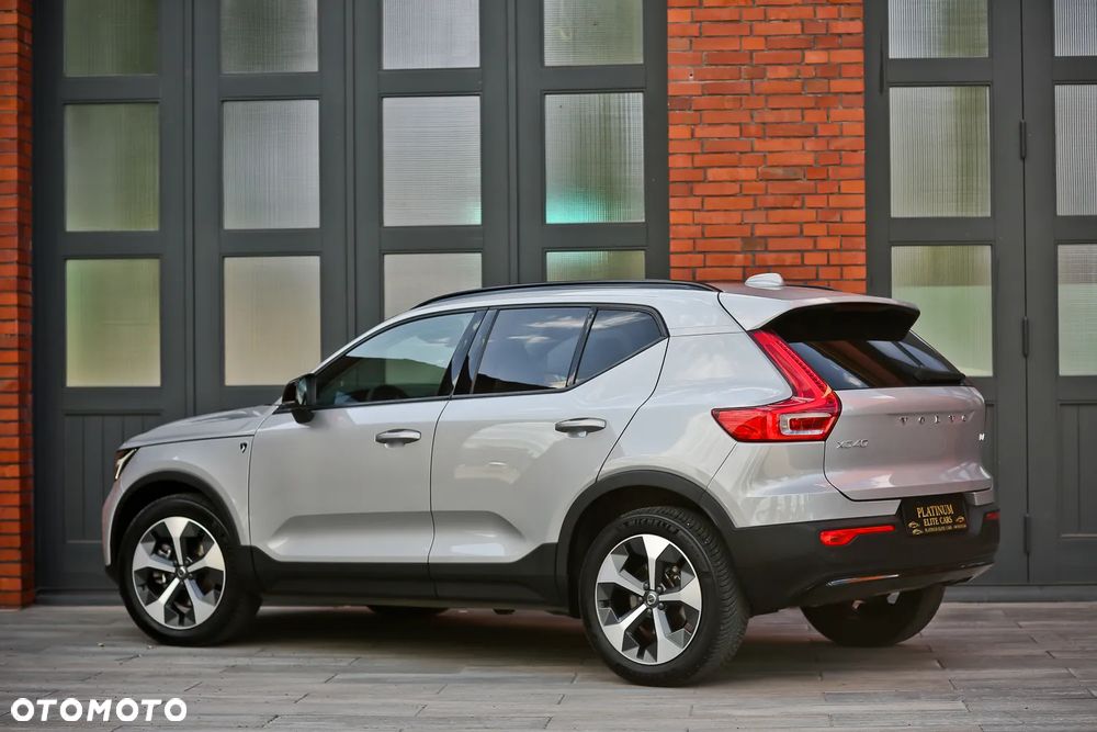 Volvo XC 40 B4 AWD Ultimate Bright - 12
