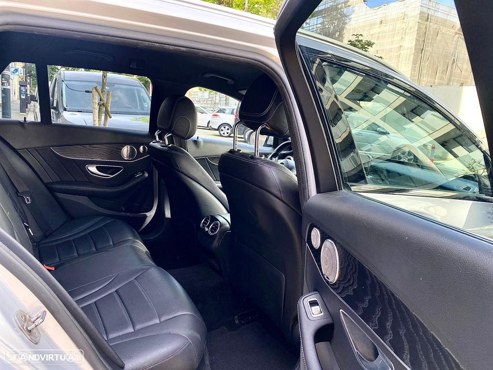 Mercedes-Benz C 220 d Station 9G-TRONIC AMG Line - 32