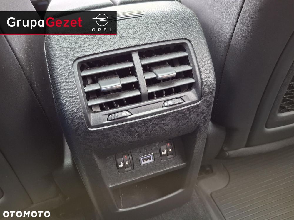 Opel Astra - 20