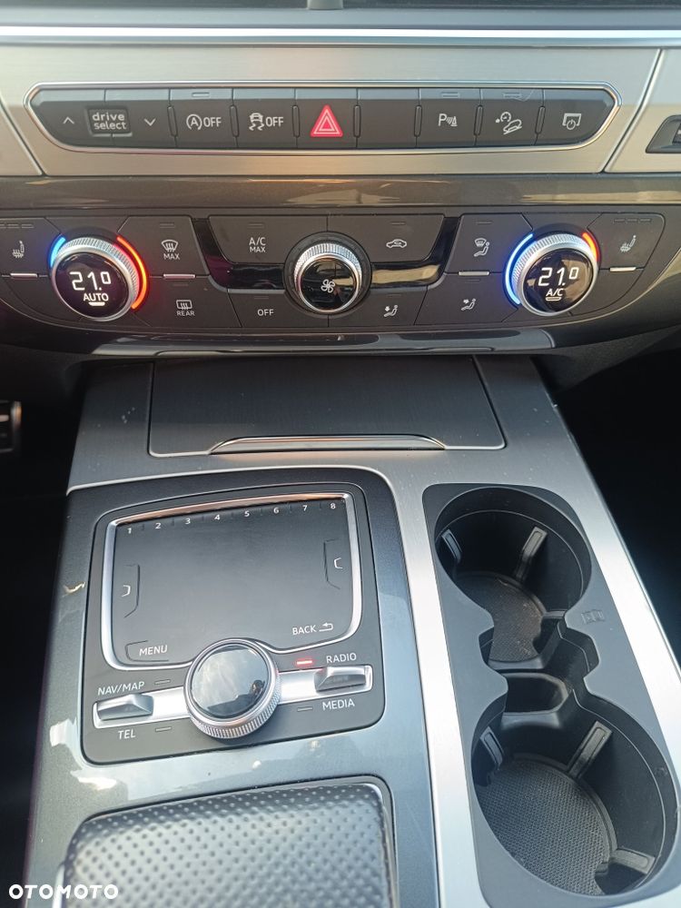 Audi Q7 - 4