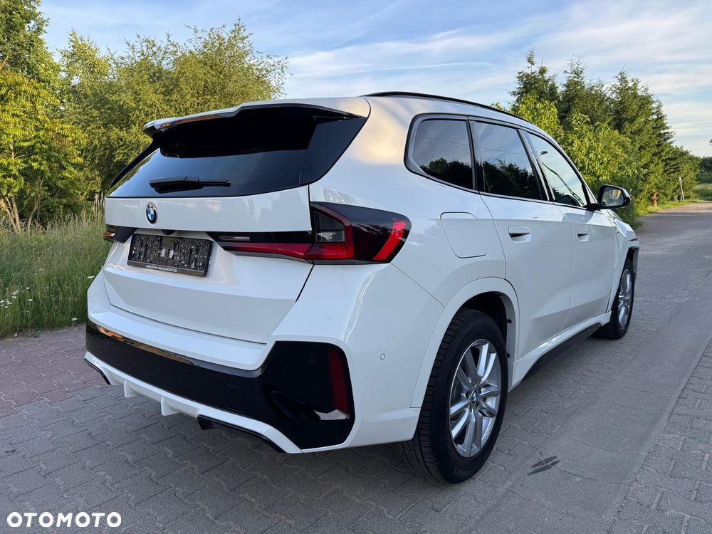 BMW X1 xDrive23d M Sportpaket - 7