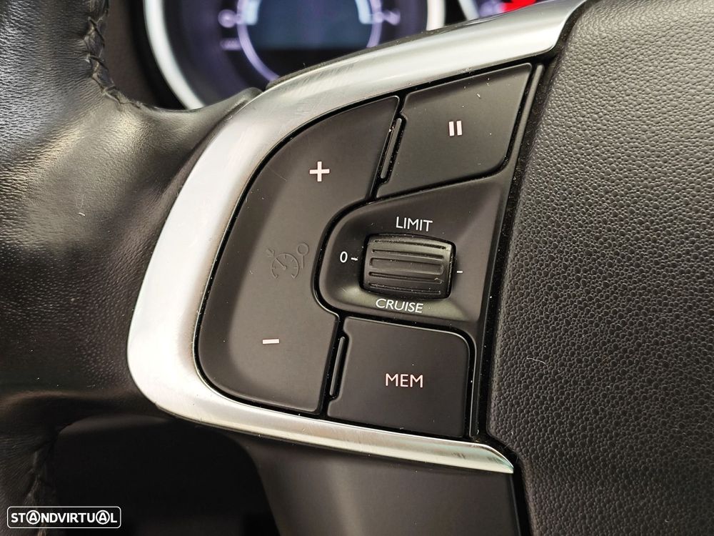 DS DS4 Crossback PureTech 130 S&S - 28