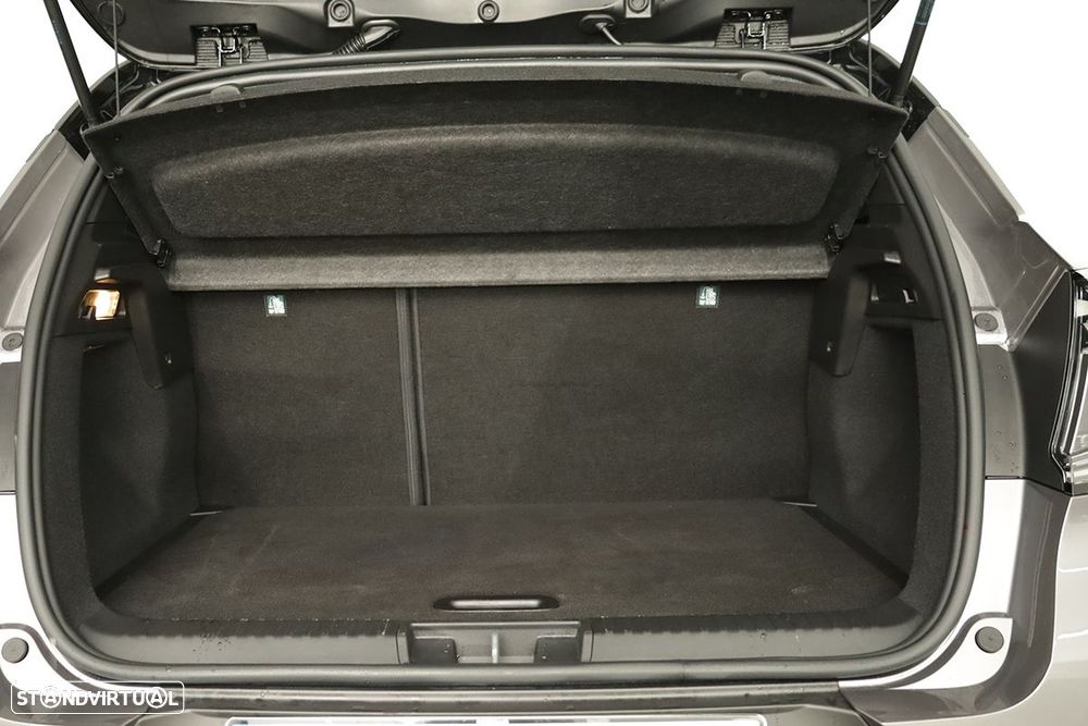 Renault Captur 1.0 TCe Techno Bi-Fuel - 25