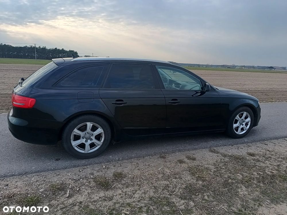 Audi A4 Avant - 9