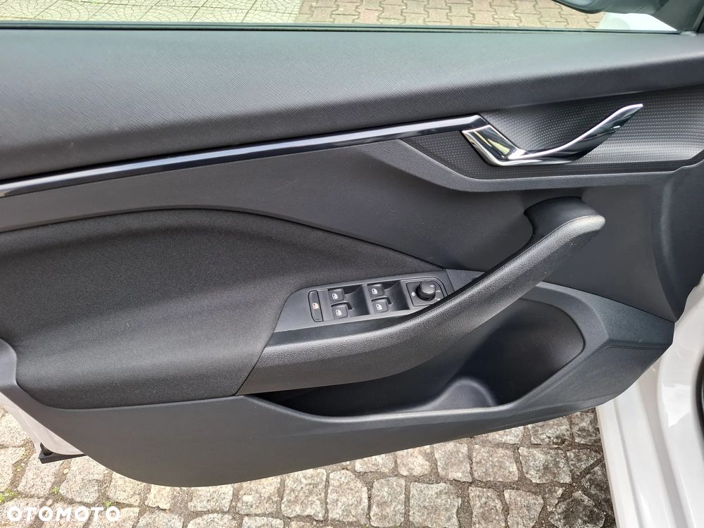 Skoda Scala 1.0 TSI Ambition - 33