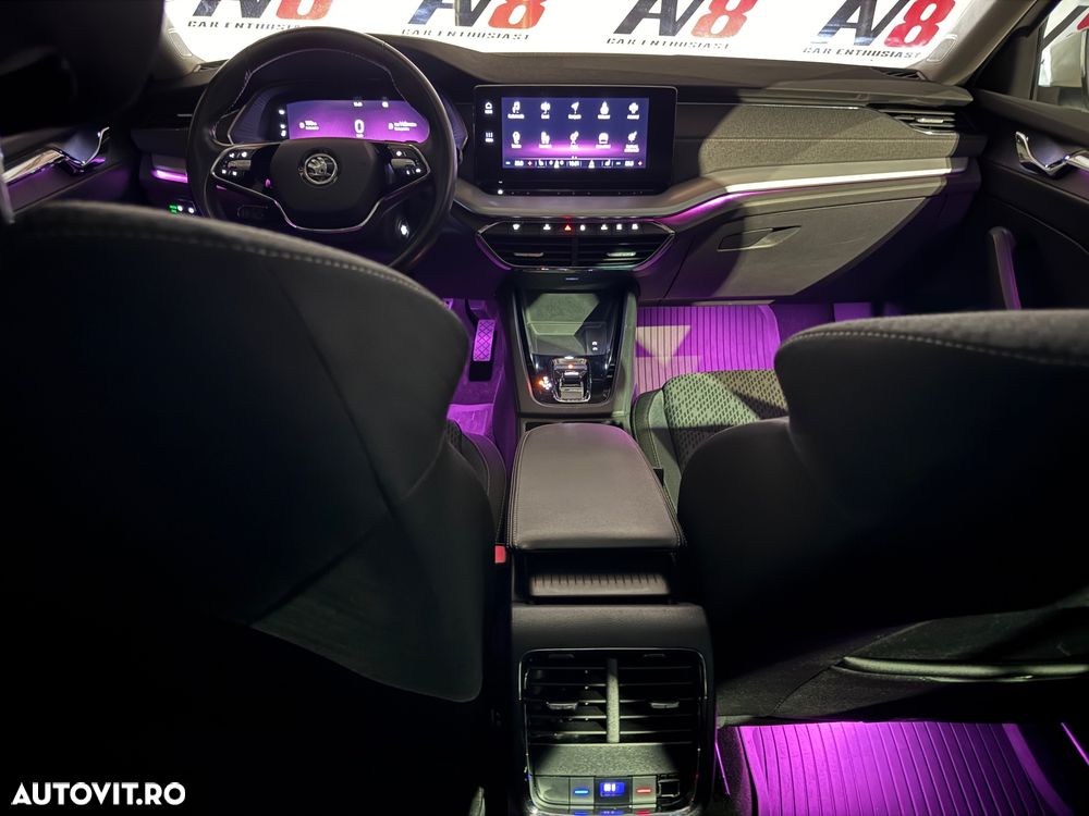 Skoda Octavia 2.0 TDI DSG Style - 21