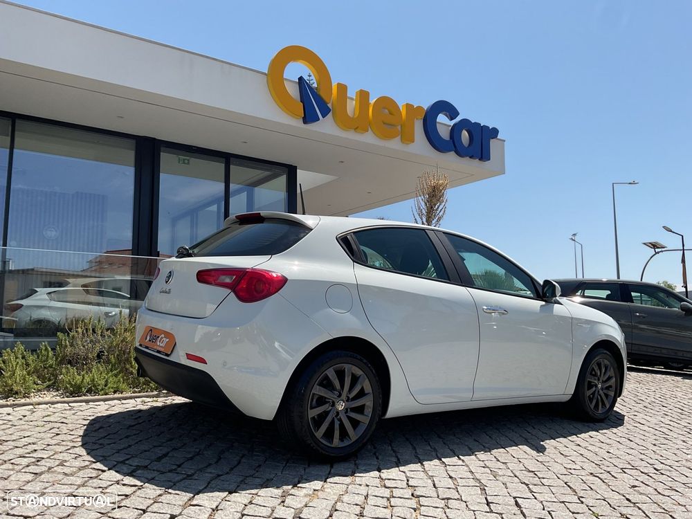 Alfa Romeo Giulietta 1.6 JTDM Exclusive - 7