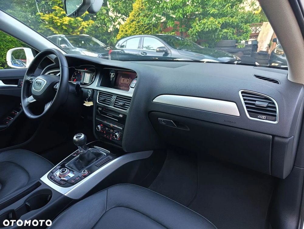 Audi A4 Limousine 2.0 TDI DPF Ambition - 13