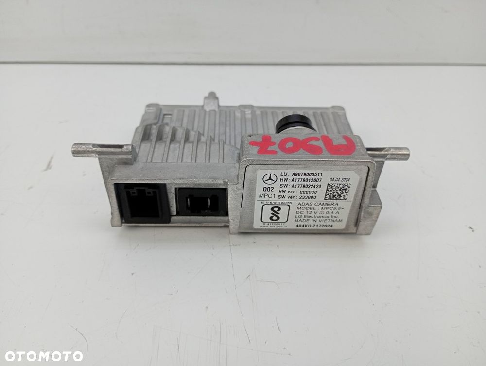 kamera przedniej szyby asystent pasa ruchu mercedes sprinter w907 910 2024r A9079000511 - 3