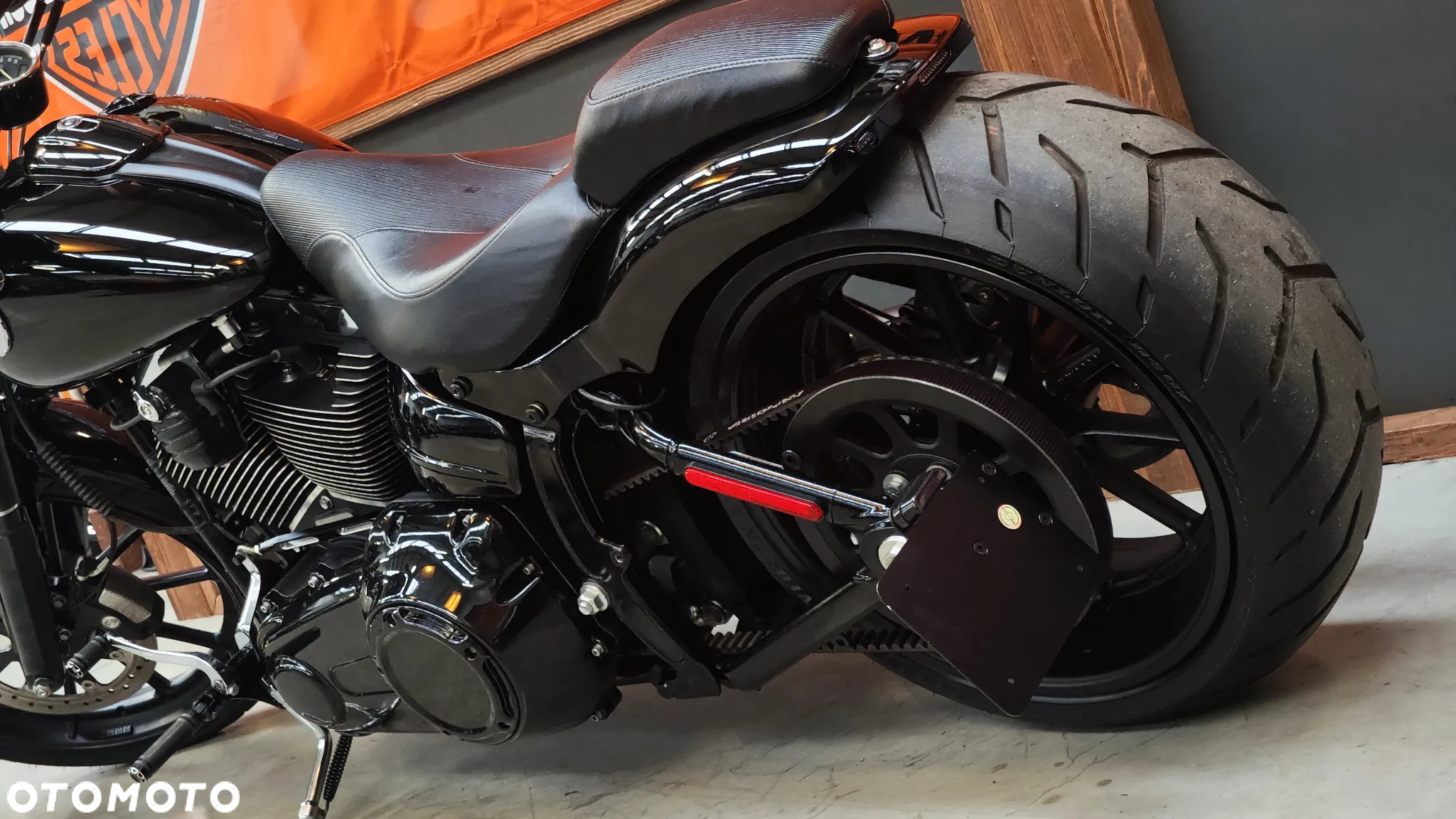 Harley-Davidson FXSB Breakout - 26