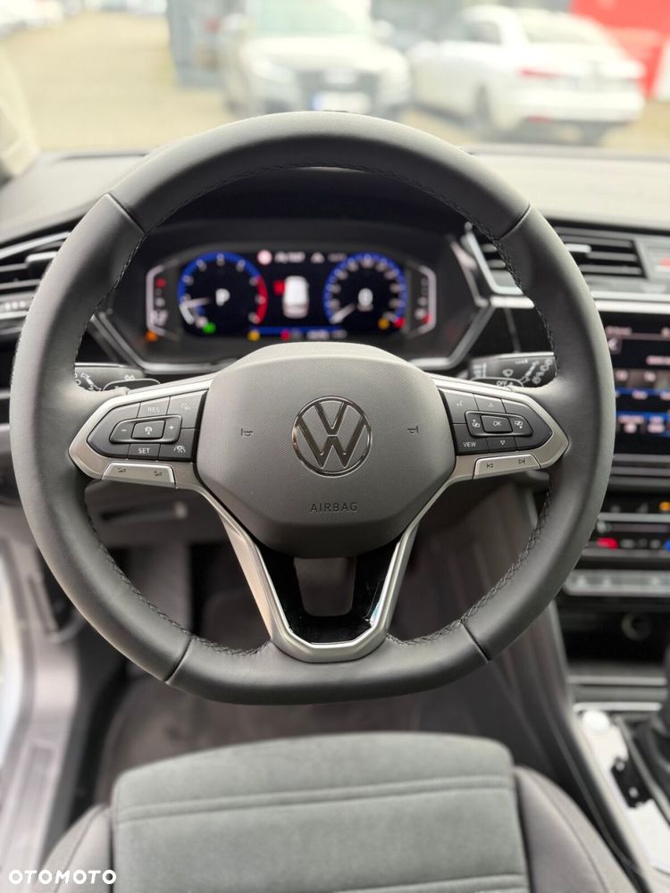 Volkswagen Touran 1.5 TSI EVO Highline DSG - 20