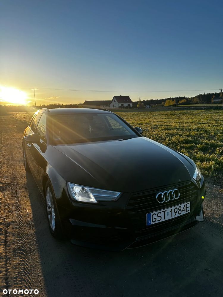 Audi A4 Avant 2.0 TDI DPF clean diesel Attraction - 12