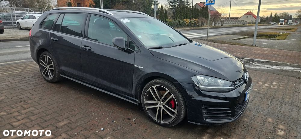 Volkswagen Golf GTD (BlueMotion Technology) - 3