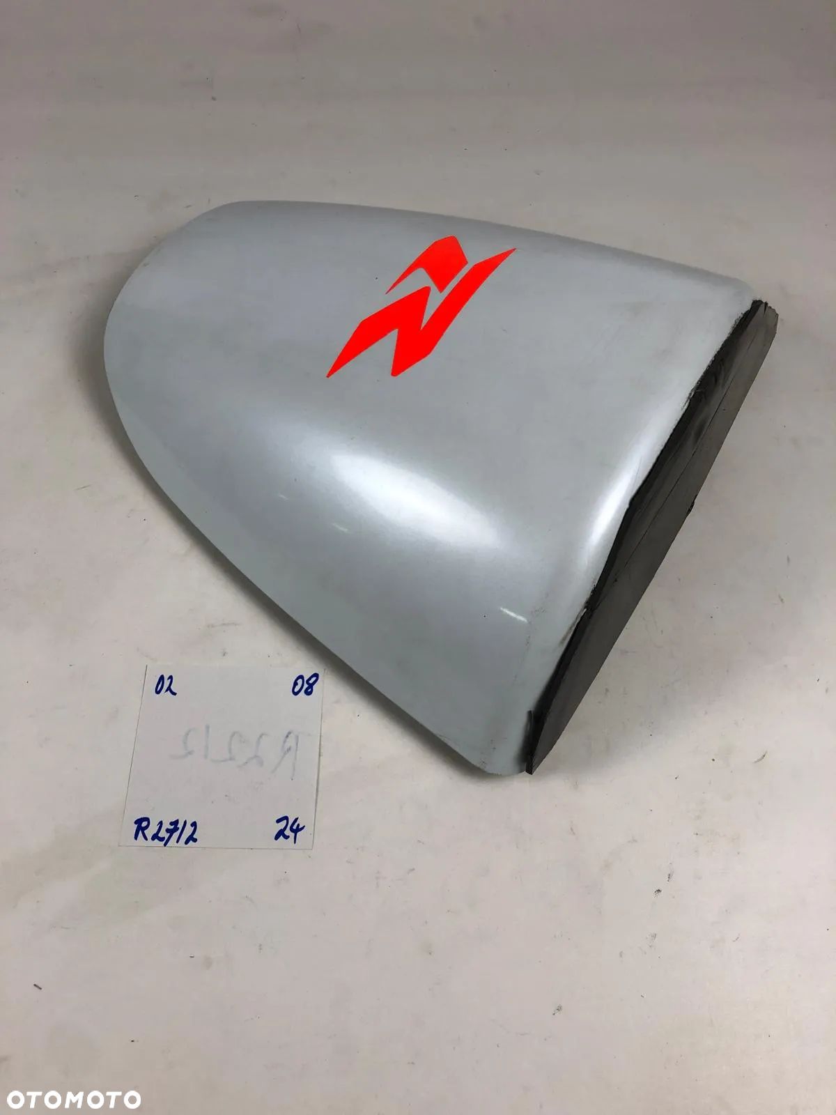 Suzuki GSXR 600 750 SRAD Nakładka Tył Siedzenia Pasażera - 1