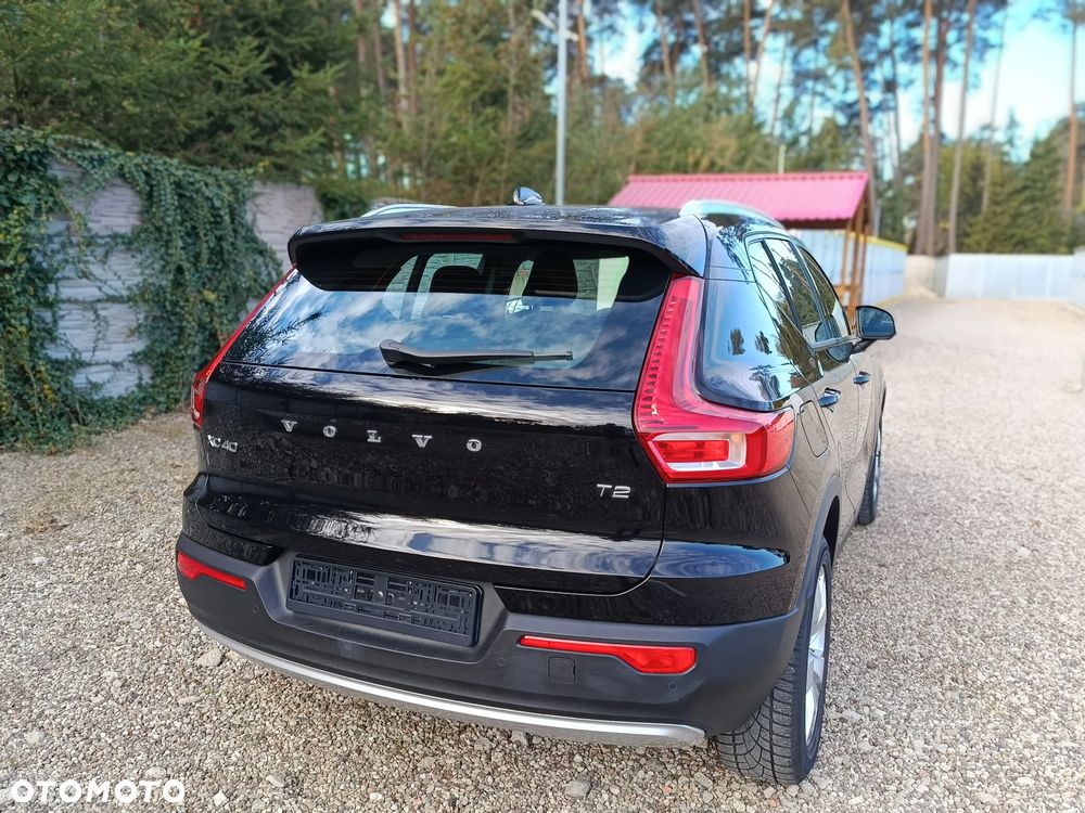 Volvo XC 40 T2 Momentum Core - 11