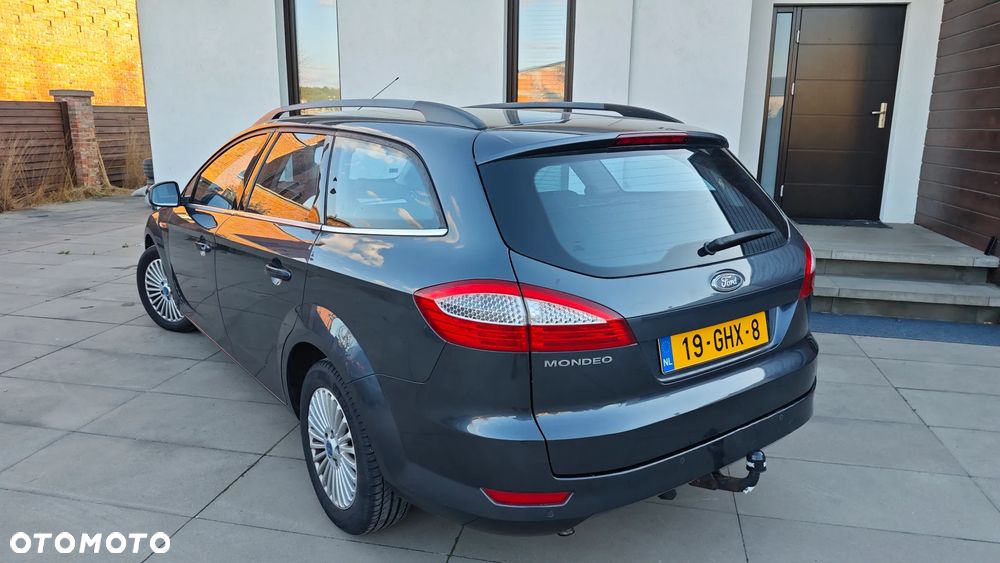 Ford Mondeo 2.0 Titanium - 12