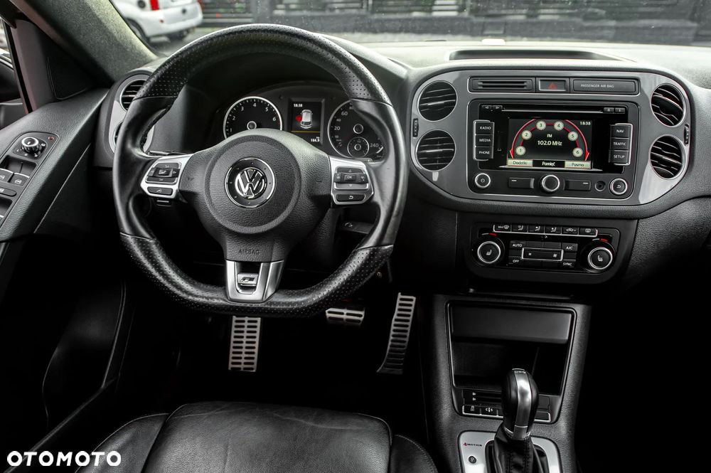 Volkswagen Tiguan 2.0 TSI 4Motion DSG Exclusive - 25