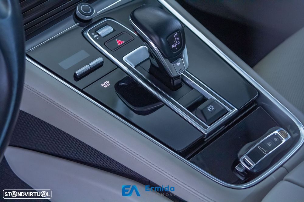 Porsche Panamera Sport Turismo - 31