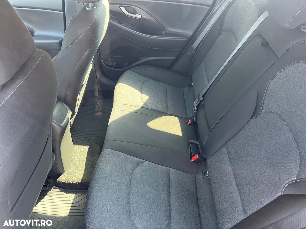 Hyundai i30 - 11