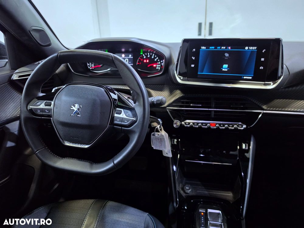 Peugeot 2008 PureTech 130 EAT8 Allure - 8