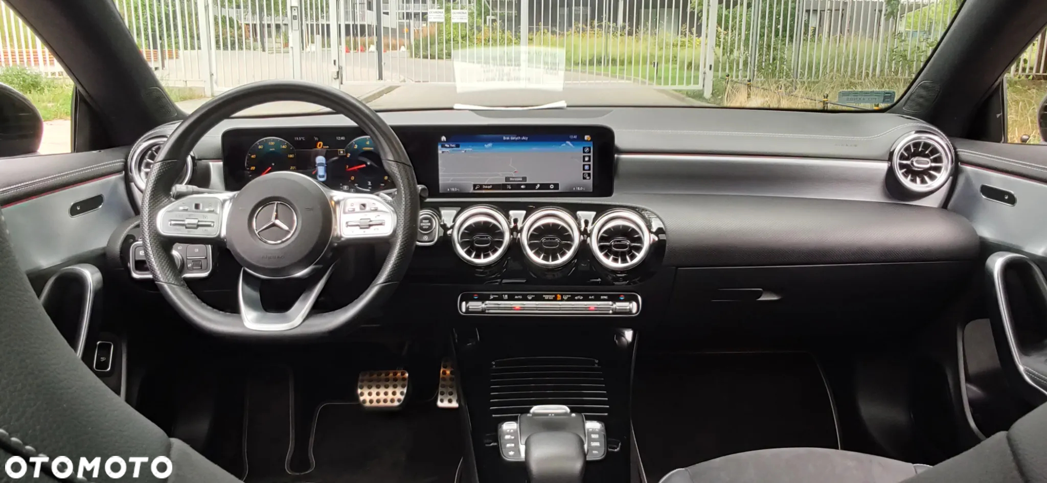 Mercedes-Benz CLA 200 AMG Line 7G-DCT - 23