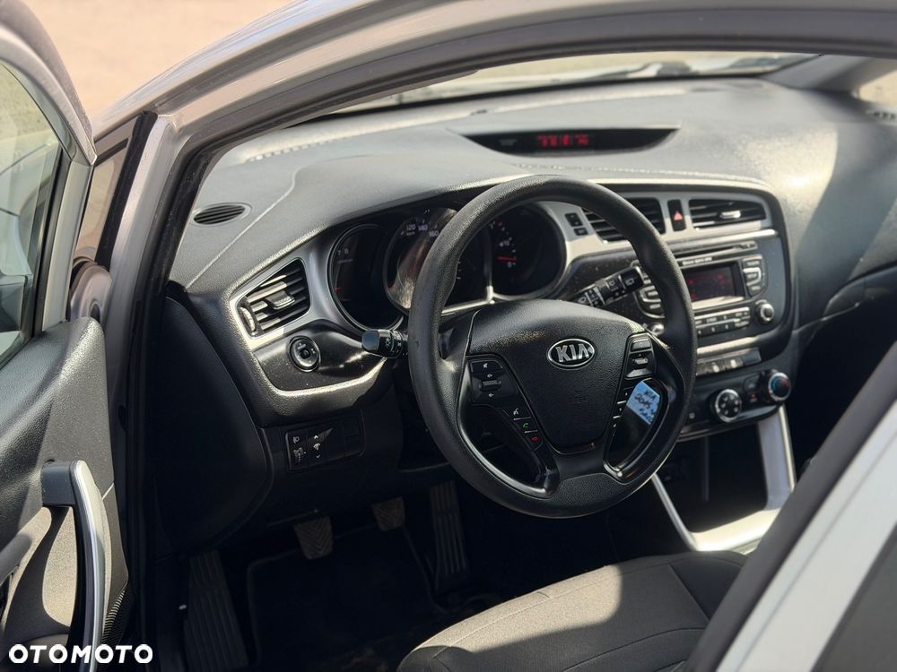 Kia Ceed 1.6 GDI M - 8