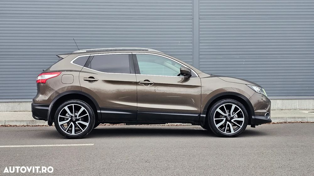 Nissan Qashqai 1.6 DCI Start/Stop X-TRONIC Tekna - 22