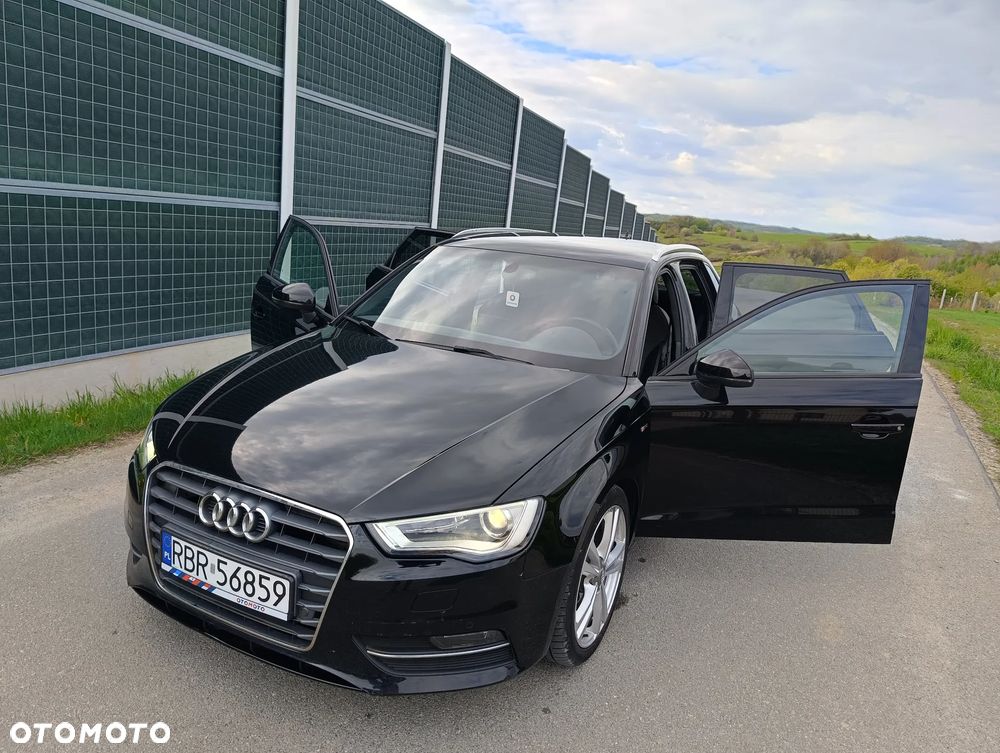 Audi A3 Sportback 2.0 TDI S line Sportpaket - 37