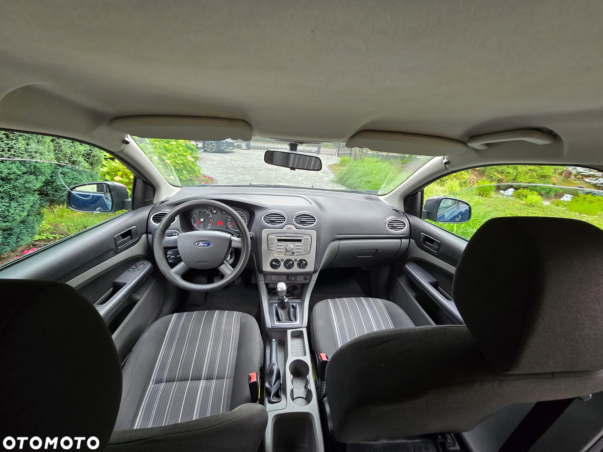 Ford Focus 1.6 Ambiente - 15
