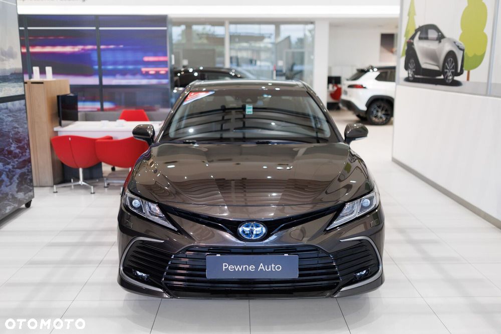 Toyota Camry 2.5 Hybrid Comfort CVT - 2