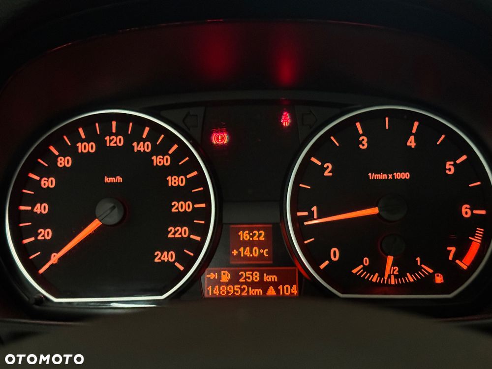 BMW Seria 1 118i - 7